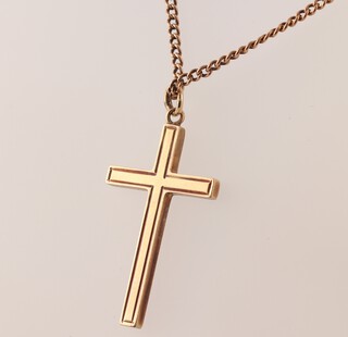 A 9ct gold pendant cross 3cm, hung on a 9ct gold chain 44cm, 5.5g