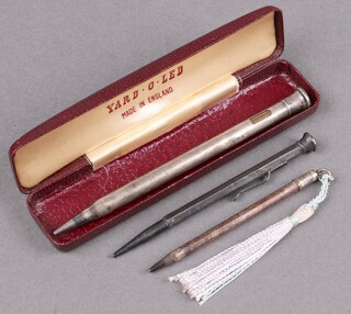 A Sterling propelling pencil, a 925 silver propelling pencil and a silver propelling pencil (3)