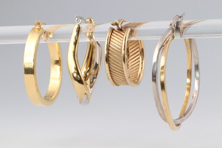 Four odd 9ct gold earrings 4.9g