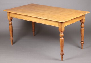 A Victorian style rectangular pine kitchen table 65cm h x 151cm l x 86cm w