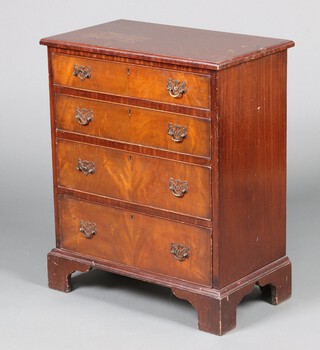 A Georgian style mahogany chest of 4 drawers 74cm h x 61cm w 