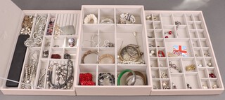 A Stackers 3 section jewellery box 16cm h x 36cm w x 25cm d containing a collection of costume jewellery including simulated pearls, beads, earrings, brooches etc 