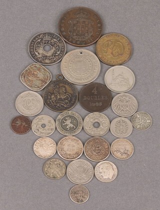 A small collection of coinage 