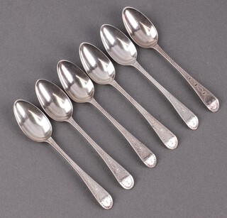 A set of 6 Georgian silver bright cut Old English pattern teaspoons London 1829, 82g