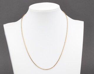 A 9ct gold fine flat link chain, 40cm, 4.8g 