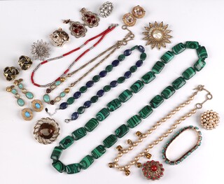 A malachite and hardstone necklace and a quantity of costume jewellery 