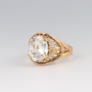A 9ct gold paste set ring with pierced mount, size N 1/2, 3.8g 