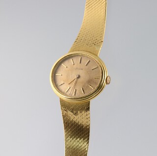 A lady's Jean Renet 18ct gold cased wristwatch with integral gold bracelet, 39 grams excluding movement but including glass 
