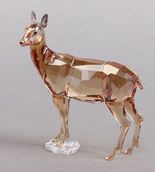 A Swarovski Crystal 2020 figure - Doe 11cm 