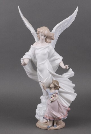 A limited edition Lladro figure - Guardian Angel 6352 signed and no. 181874 , 47cm 