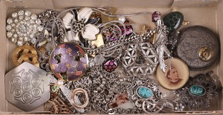 A quantity of costume jewellery including brooches, gold plated gate bracelet, etc 