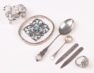 Two silver collar bones, a silver spoon, silver salt spoon, 16g together with a Mexican silver bangle, 2 brooches and a dress ring 