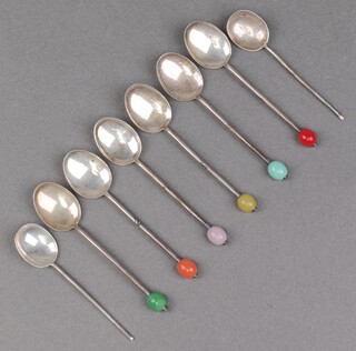 A set of 8 silver bean end coffee spoons, Birmingham 1960 by Mappin & Webb, 49g gross (2 bean ends missing) 
