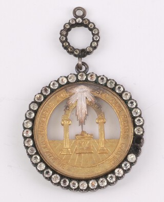 An 18th/19th century Scottish Constitution gilt metal and brilliants set Masonic Royal Arch chapter jewel, 4cm