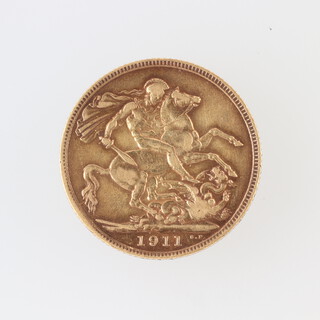 An Edward VII gold sovereign 1900