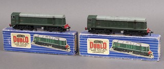 Hornby Dublo a pair of L30 3-rail Bo-Bo BR Green Diesel electric locomotives D8000, boxed. 