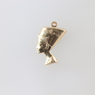 A 9ct gold  Pharaoh's head charm, 1.4g 