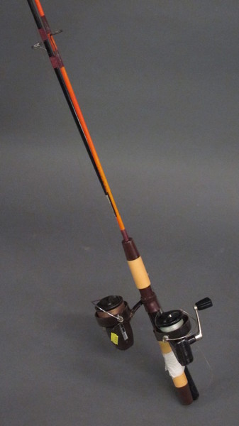 A Shakespeare 1411-153 carbon fibre fishing rod